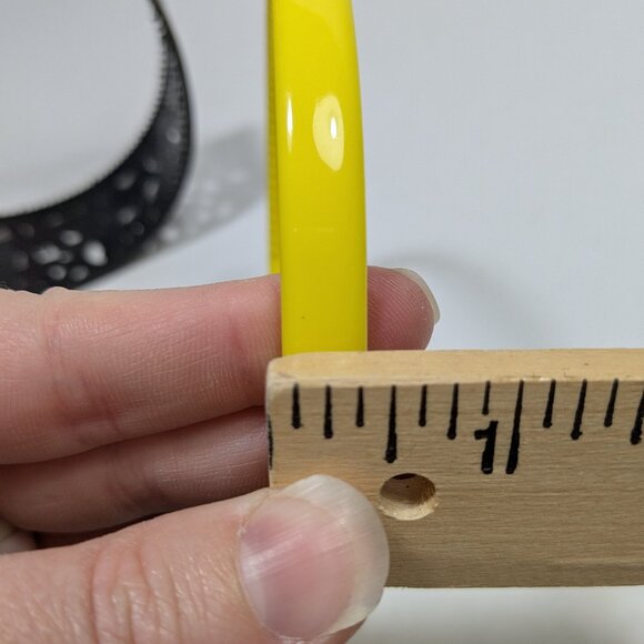 Set Hard Plastic Headbands Wide Cutout Design Brown Yellow Thin Kidcore Casual - Picture 8 of 9